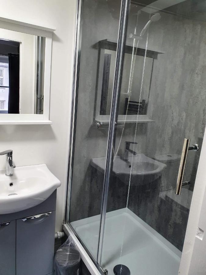 Red Lion Rooms - Self Check In Dalton-in-Furness Exterior foto
